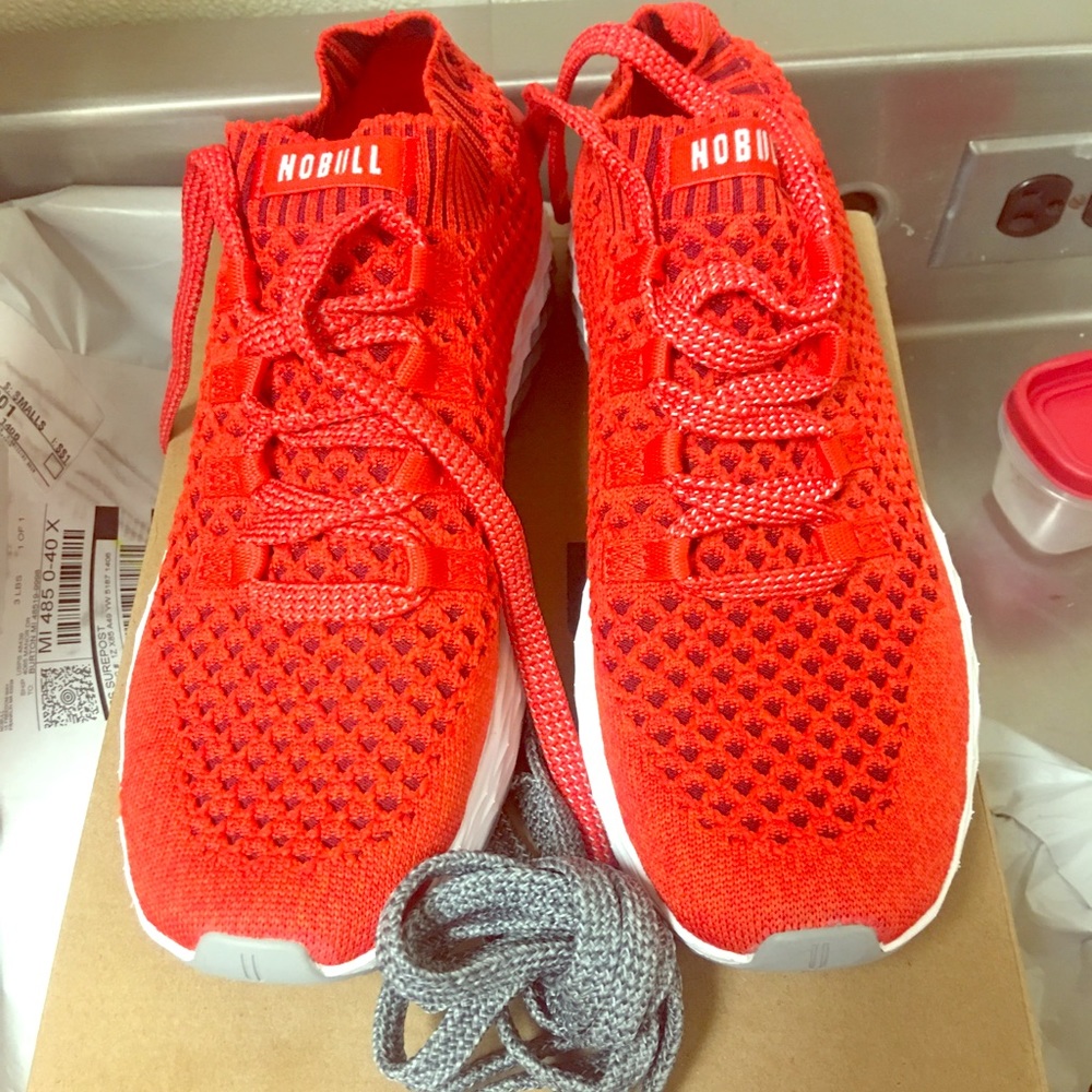 Men’s/Women’s Nobull running shoes